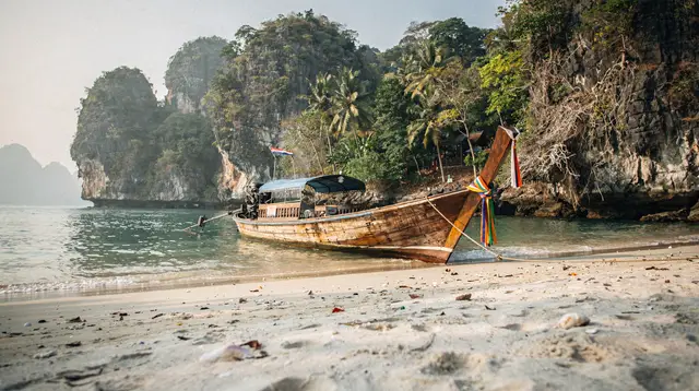 Coral Island day trip guide